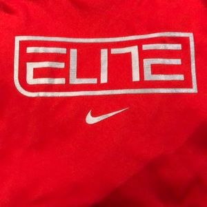 Men’s Nike Elite sweatshirt